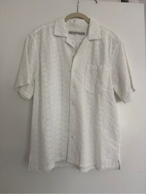 Men's White Patterned Short-Sleeve Button-Up Shirt - Lightweight Casual